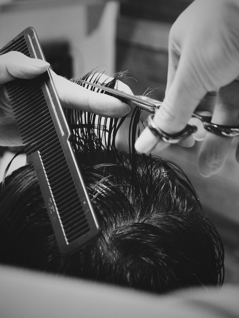 Juuksed ja habe korda Pardur töökojas