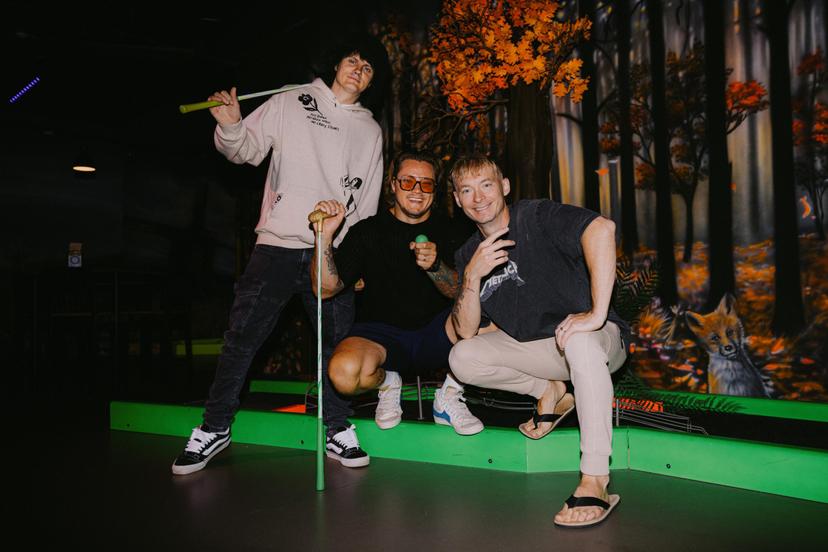 Glowgolfi pakett kahele