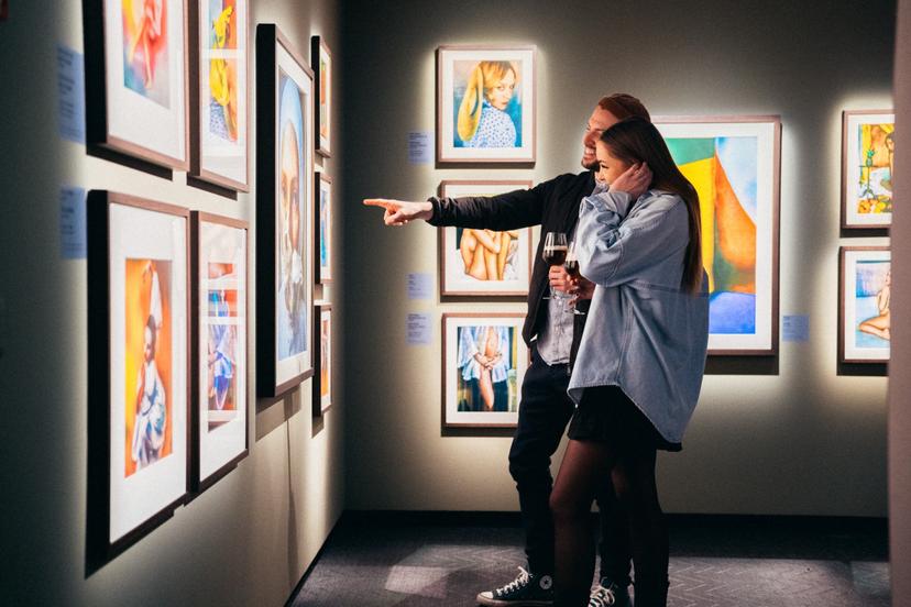 Fotografiska piletid kahele koos pokaali mulliga